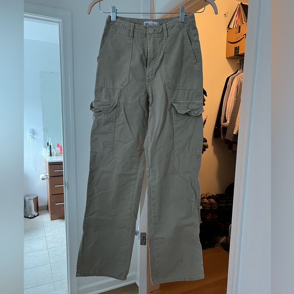 Zara Cargo pants